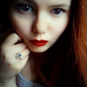 Meet your Posher, Leanne